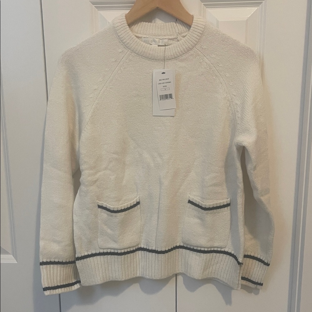 Design History Cream Sweater with Black Accents